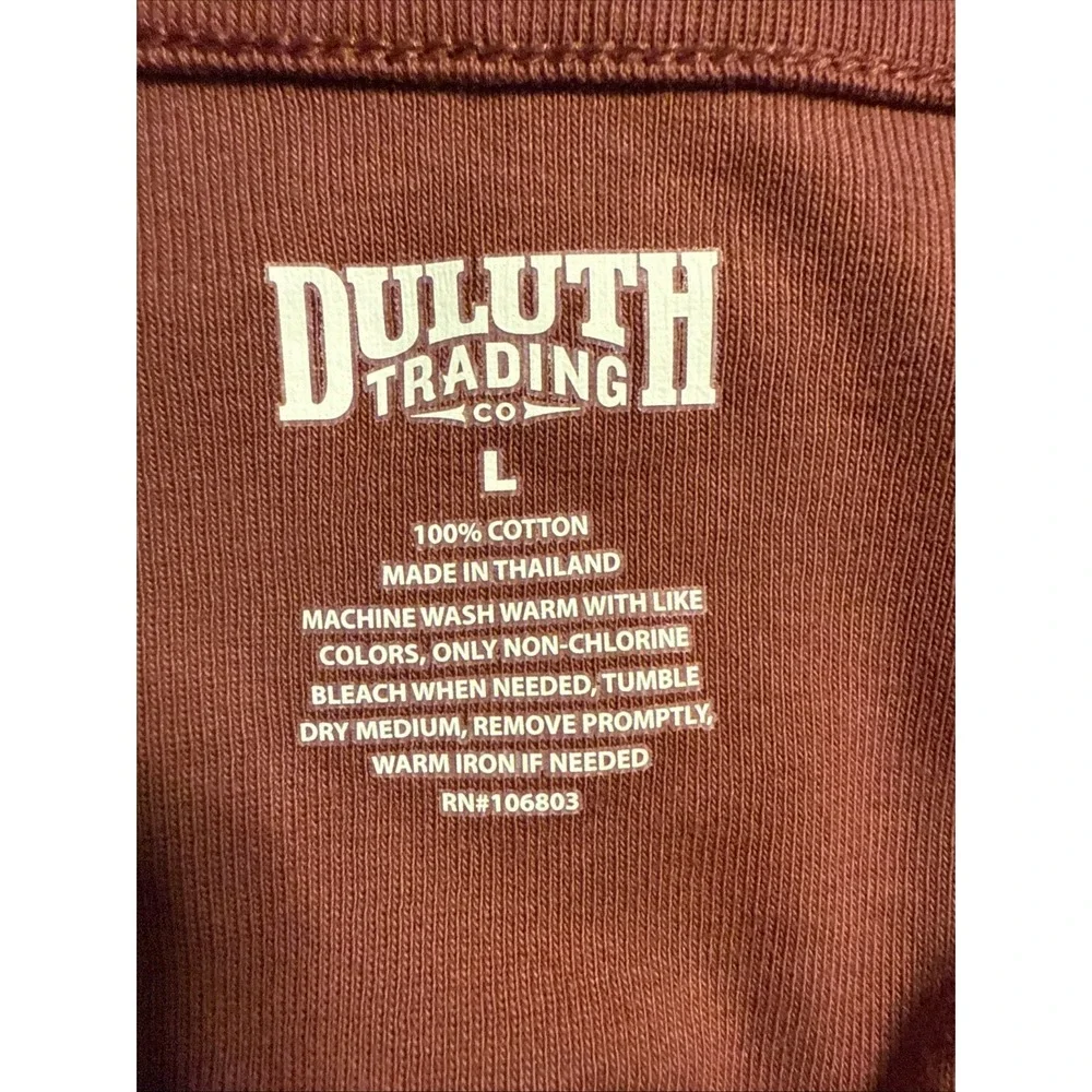 Duluth Trading Company Women's‎ T-shirt Half Sleeve Scoop Neck Size Large EUC - Picture 5 of 5